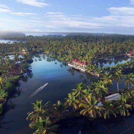 Munroe Island Lake Resort Mundrothuruth Exterior foto